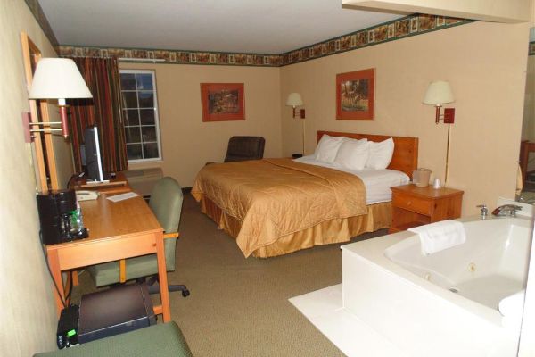 AMERICAN INN AND SUITES (Nellsville)
